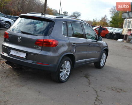 Сірий Фольксваген Тігуан, об'ємом двигуна 1.98 л та пробігом 310 тис. км за 10999 $, фото 6 на Automoto.ua