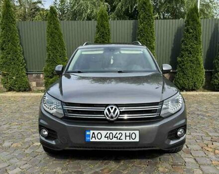 Серый Фольксваген Тигуан, объемом двигателя 1.98 л и пробегом 290 тыс. км за 9200 $, фото 2 на Automoto.ua