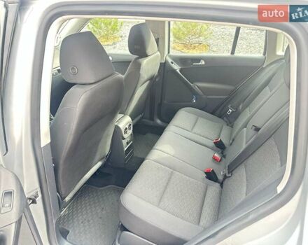 Сірий Фольксваген Тігуан, об'ємом двигуна 1.98 л та пробігом 132 тис. км за 11500 $, фото 12 на Automoto.ua