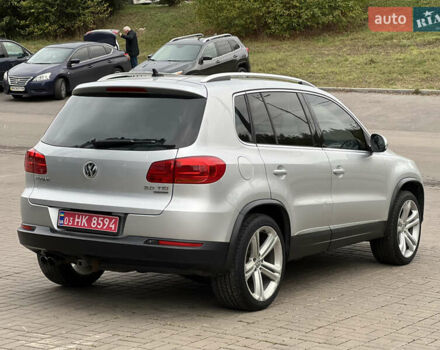 Серый Фольксваген Тигуан, объемом двигателя 2 л и пробегом 216 тыс. км за 10999 $, фото 10 на Automoto.ua