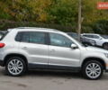 Серый Фольксваген Тигуан, объемом двигателя 1.98 л и пробегом 165 тыс. км за 10500 $, фото 5 на Automoto.ua