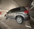 Серый Фольксваген Тигуан, объемом двигателя 2 л и пробегом 199 тыс. км за 11999 $, фото 6 на Automoto.ua