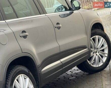 Серый Фольксваген Тигуан, объемом двигателя 1.98 л и пробегом 227 тыс. км за 10950 $, фото 25 на Automoto.ua