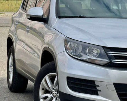 Серый Фольксваген Тигуан, объемом двигателя 1.98 л и пробегом 203 тыс. км за 10600 $, фото 64 на Automoto.ua