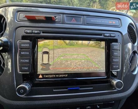 Серый Фольксваген Тигуан, объемом двигателя 1.98 л и пробегом 168 тыс. км за 12800 $, фото 14 на Automoto.ua