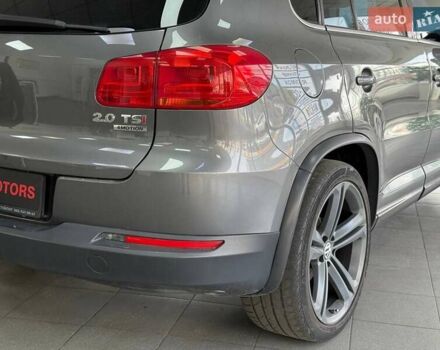 Серый Фольксваген Тигуан, объемом двигателя 2 л и пробегом 156 тыс. км за 12790 $, фото 9 на Automoto.ua