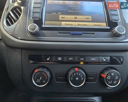 Серый Фольксваген Тигуан, объемом двигателя 1.98 л и пробегом 168 тыс. км за 12800 $, фото 15 на Automoto.ua