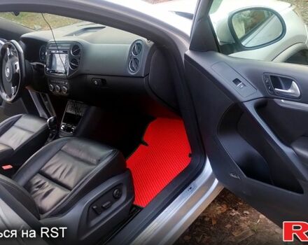 Серый Фольксваген Тигуан, объемом двигателя 2 л и пробегом 218 тыс. км за 10600 $, фото 10 на Automoto.ua