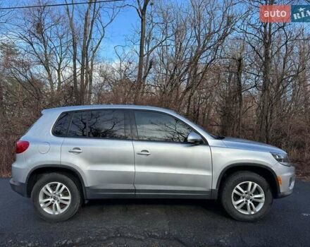 Сірий Фольксваген Тігуан, об'ємом двигуна 1.98 л та пробігом 110 тис. км за 11300 $, фото 1 на Automoto.ua