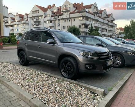 Серый Фольксваген Тигуан, объемом двигателя 1.97 л и пробегом 247 тыс. км за 14500 $, фото 30 на Automoto.ua