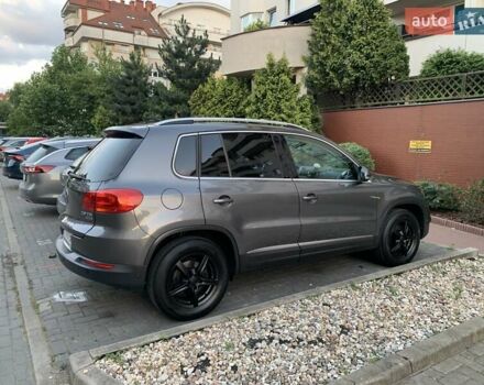 Серый Фольксваген Тигуан, объемом двигателя 1.97 л и пробегом 247 тыс. км за 14500 $, фото 36 на Automoto.ua