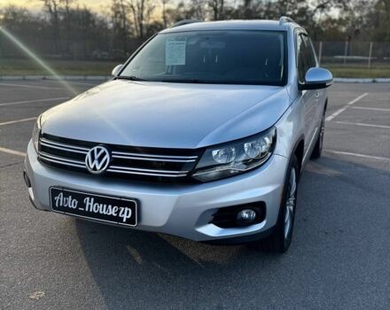Серый Фольксваген Тигуан, объемом двигателя 0 л и пробегом 160 тыс. км за 10999 $, фото 1 на Automoto.ua