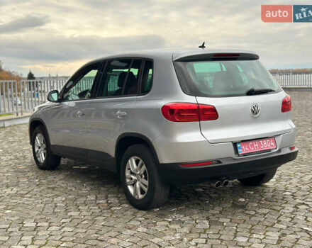 Сірий Фольксваген Тігуан, об'ємом двигуна 1.98 л та пробігом 130 тис. км за 9800 $, фото 7 на Automoto.ua
