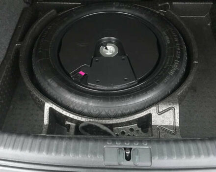 Серый Фольксваген Тигуан, объемом двигателя 1.98 л и пробегом 143 тыс. км за 10300 $, фото 7 на Automoto.ua