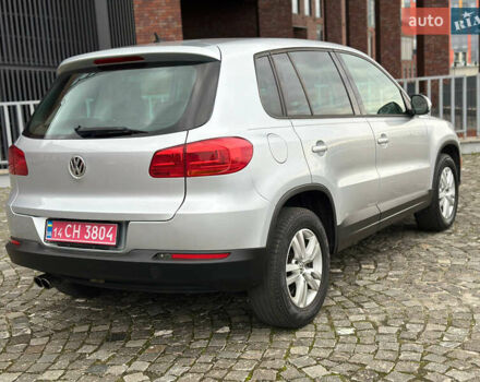 Сірий Фольксваген Тігуан, об'ємом двигуна 1.98 л та пробігом 130 тис. км за 9800 $, фото 5 на Automoto.ua