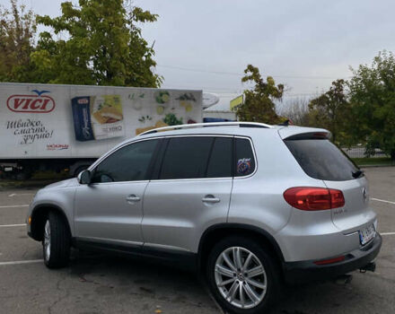 Серый Фольксваген Тигуан, объемом двигателя 1.98 л и пробегом 294 тыс. км за 11500 $, фото 3 на Automoto.ua
