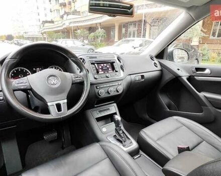 Серый Фольксваген Тигуан, объемом двигателя 1.98 л и пробегом 202 тыс. км за 13300 $, фото 39 на Automoto.ua