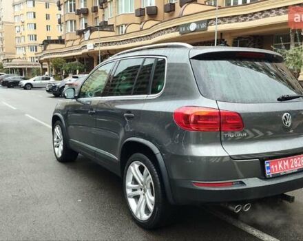 Серый Фольксваген Тигуан, объемом двигателя 1.98 л и пробегом 202 тыс. км за 13300 $, фото 7 на Automoto.ua