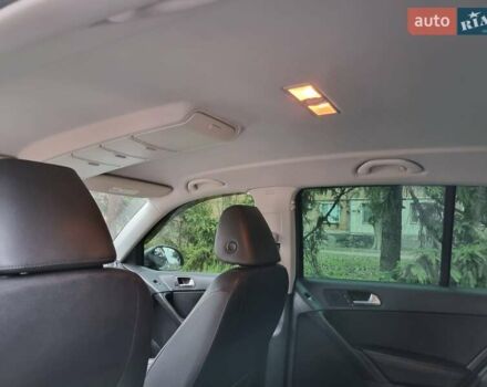 Серый Фольксваген Тигуан, объемом двигателя 1.98 л и пробегом 175 тыс. км за 13500 $, фото 8 на Automoto.ua