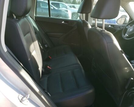 Серый Фольксваген Тигуан, объемом двигателя 2 л и пробегом 136 тыс. км за 7300 $, фото 10 на Automoto.ua