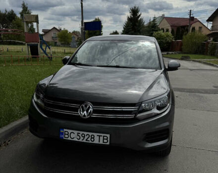 Сірий Фольксваген Тігуан, об'ємом двигуна 1.98 л та пробігом 199 тис. км за 10500 $, фото 13 на Automoto.ua