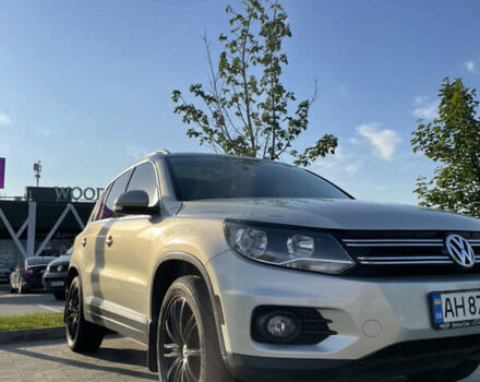 Сірий Фольксваген Тігуан, об'ємом двигуна 2 л та пробігом 180 тис. км за 10699 $, фото 14 на Automoto.ua