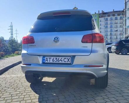 Серый Фольксваген Тигуан, объемом двигателя 1.98 л и пробегом 224 тыс. км за 11400 $, фото 3 на Automoto.ua