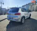 Серый Фольксваген Тигуан, объемом двигателя 1.98 л и пробегом 224 тыс. км за 11400 $, фото 2 на Automoto.ua
