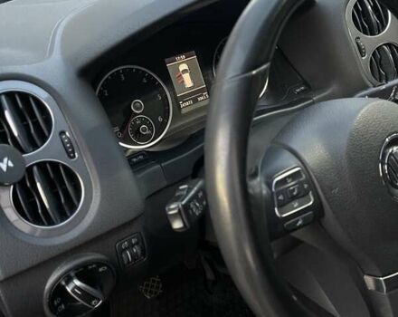 Серый Фольксваген Тигуан, объемом двигателя 1.97 л и пробегом 247 тыс. км за 14500 $, фото 16 на Automoto.ua