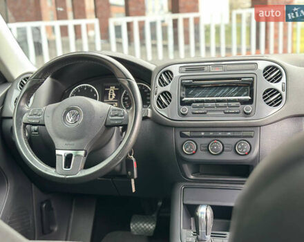 Сірий Фольксваген Тігуан, об'ємом двигуна 1.98 л та пробігом 130 тис. км за 9800 $, фото 13 на Automoto.ua