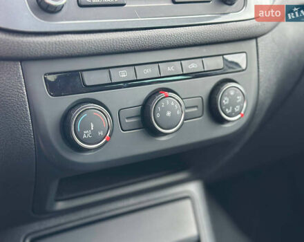 Сірий Фольксваген Тігуан, об'ємом двигуна 1.98 л та пробігом 130 тис. км за 9800 $, фото 17 на Automoto.ua