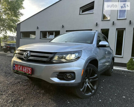 Серый Фольксваген Тигуан, объемом двигателя 2 л и пробегом 222 тыс. км за 12900 $, фото 2 на Automoto.ua