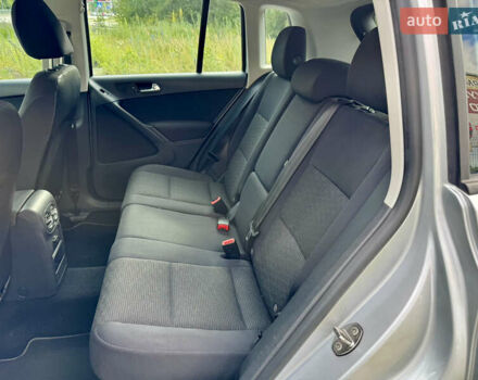 Серый Фольксваген Тигуан, объемом двигателя 1.98 л и пробегом 203 тыс. км за 10600 $, фото 22 на Automoto.ua