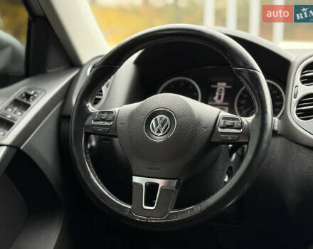 Сірий Фольксваген Тігуан, об'ємом двигуна 1.98 л та пробігом 230 тис. км за 11600 $, фото 14 на Automoto.ua