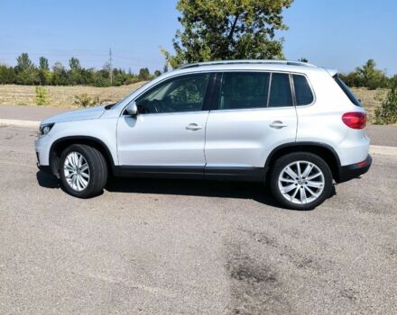 Серый Фольксваген Тигуан, объемом двигателя 2 л и пробегом 117 тыс. км за 12100 $, фото 5 на Automoto.ua