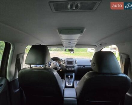 Серый Фольксваген Тигуан, объемом двигателя 1.98 л и пробегом 168 тыс. км за 12800 $, фото 11 на Automoto.ua