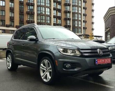 Серый Фольксваген Тигуан, объемом двигателя 1.98 л и пробегом 202 тыс. км за 13300 $, фото 3 на Automoto.ua