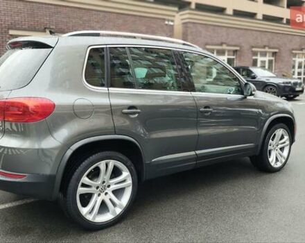 Серый Фольксваген Тигуан, объемом двигателя 1.98 л и пробегом 202 тыс. км за 13300 $, фото 20 на Automoto.ua