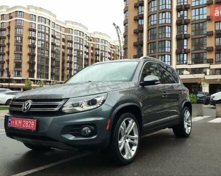 Серый Фольксваген Тигуан, объемом двигателя 1.98 л и пробегом 202 тыс. км за 13300 $, фото 1 на Automoto.ua