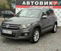 Серый Фольксваген Тигуан, объемом двигателя 2 л и пробегом 190 тыс. км за 13900 $, фото 1 на Automoto.ua