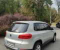 Сірий Фольксваген Тігуан, об'ємом двигуна 1.98 л та пробігом 267 тис. км за 13500 $, фото 6 на Automoto.ua