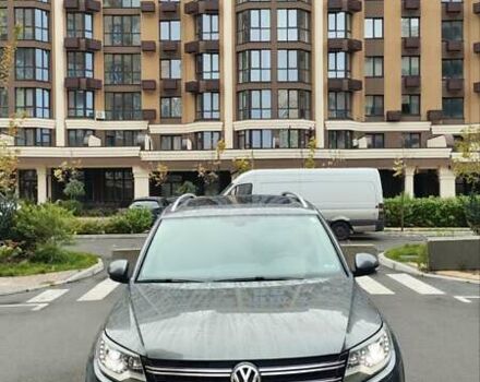 Серый Фольксваген Тигуан, объемом двигателя 1.98 л и пробегом 202 тыс. км за 13300 $, фото 13 на Automoto.ua