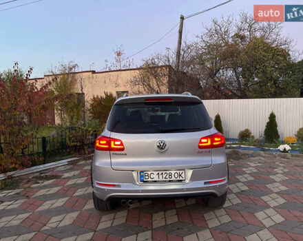 Серый Фольксваген Тигуан, объемом двигателя 1.97 л и пробегом 305 тыс. км за 13600 $, фото 3 на Automoto.ua