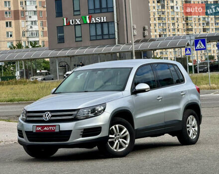 Серый Фольксваген Тигуан, объемом двигателя 1.98 л и пробегом 203 тыс. км за 10600 $, фото 1 на Automoto.ua