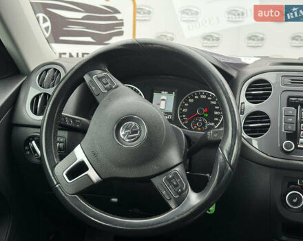 Серый Фольксваген Тигуан, объемом двигателя 2 л и пробегом 190 тыс. км за 13900 $, фото 6 на Automoto.ua