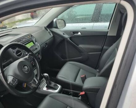 Сірий Фольксваген Тігуан, об'ємом двигуна 1.98 л та пробігом 140 тис. км за 10500 $, фото 11 на Automoto.ua