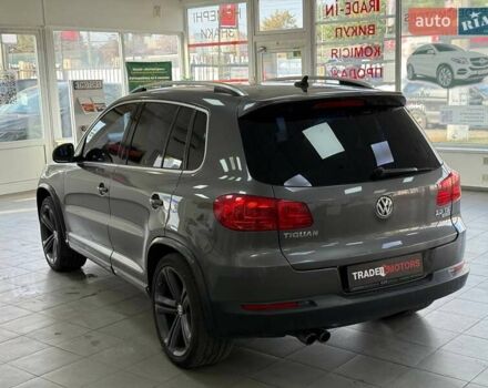 Серый Фольксваген Тигуан, объемом двигателя 2 л и пробегом 156 тыс. км за 12790 $, фото 13 на Automoto.ua