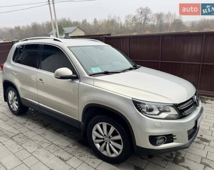 Серый Фольксваген Тигуан, объемом двигателя 1.99 л и пробегом 147 тыс. км за 15900 $, фото 2 на Automoto.ua