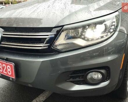 Серый Фольксваген Тигуан, объемом двигателя 1.98 л и пробегом 202 тыс. км за 13300 $, фото 9 на Automoto.ua