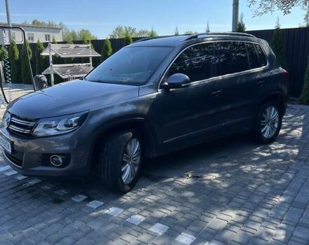 Сірий Фольксваген Тігуан, об'ємом двигуна 1.97 л та пробігом 205 тис. км за 17500 $, фото 6 на Automoto.ua